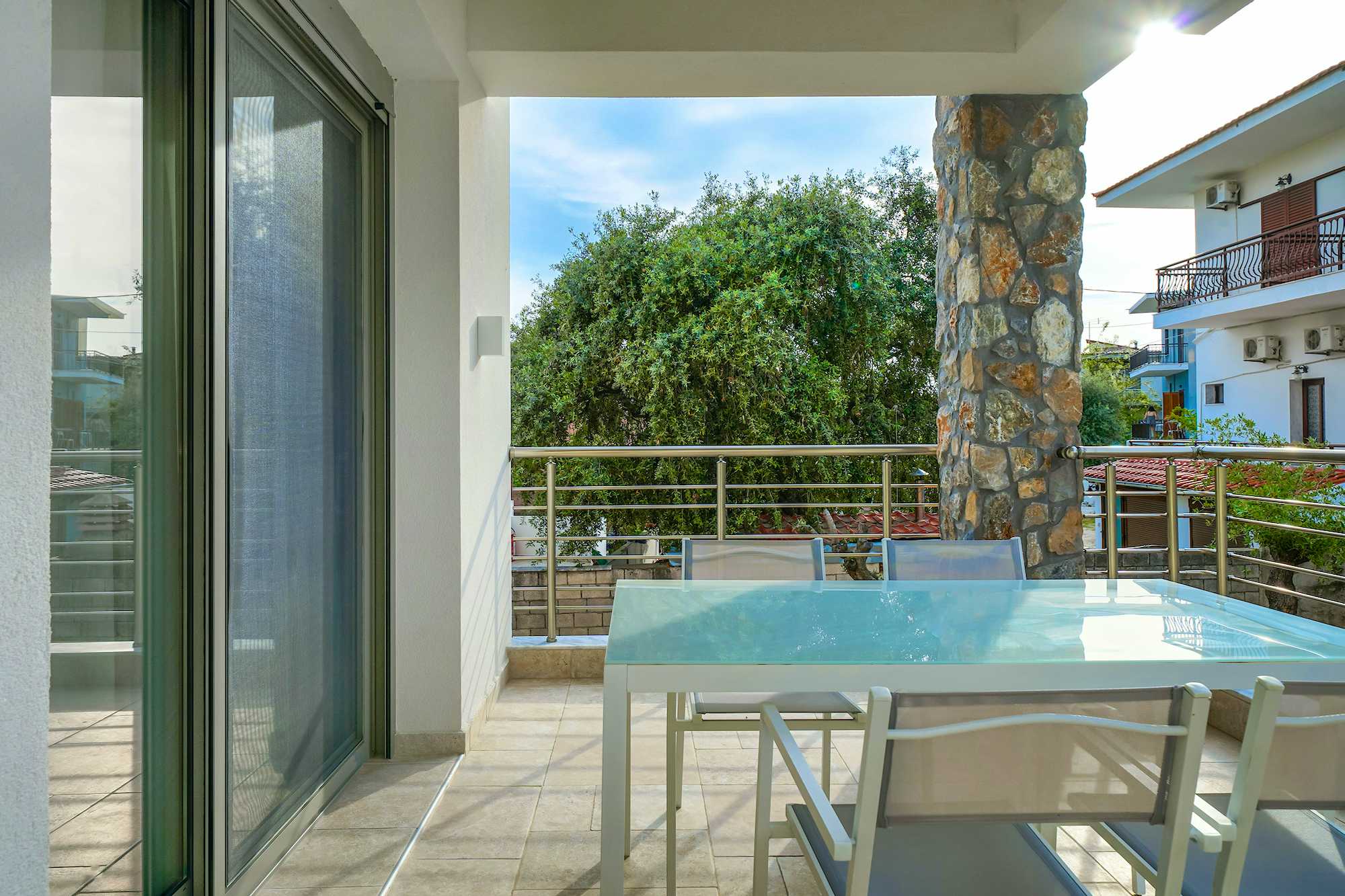 Athina Palace 2-Bedroom Apartment - 29