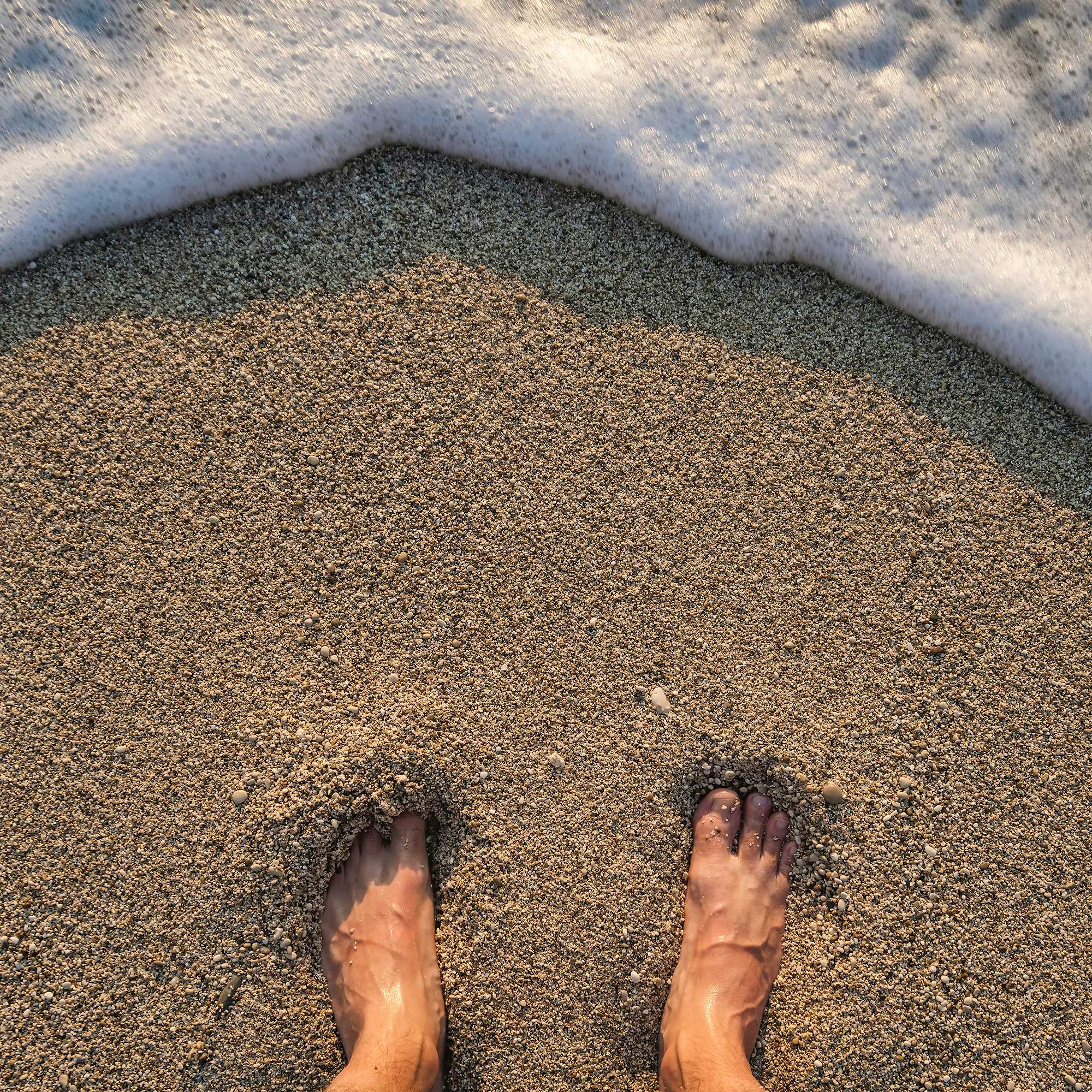Photo Caption: Απολαύστε τη ψιλή άμμο στην παραλία 20 βήματα μακριά