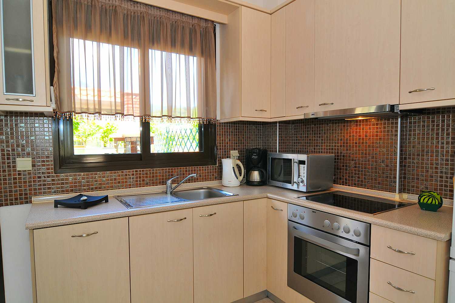 Photo Caption: Fully-equipped Kitchen Eat & Drink Everything you