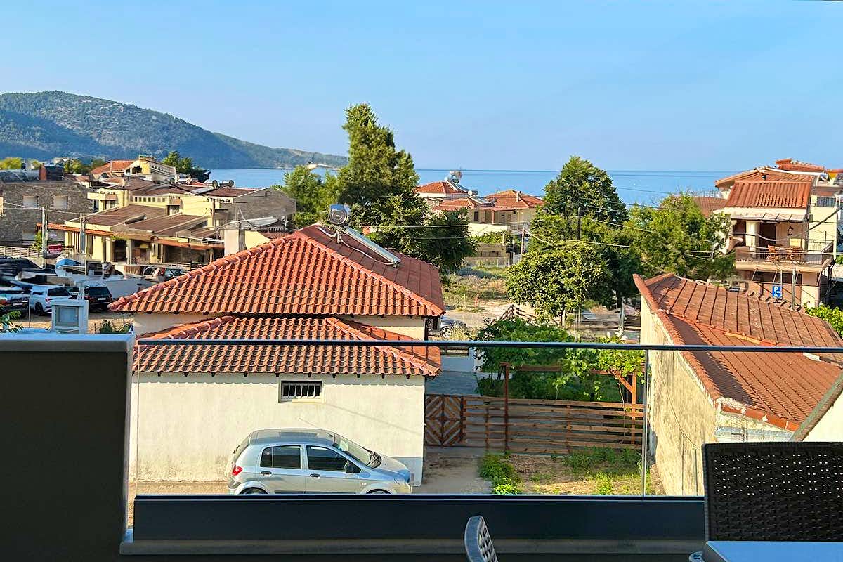 Lily with Sea View Apartment - 1